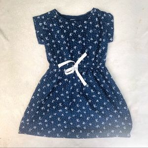 Carter’s girls size 6 blue floral dress